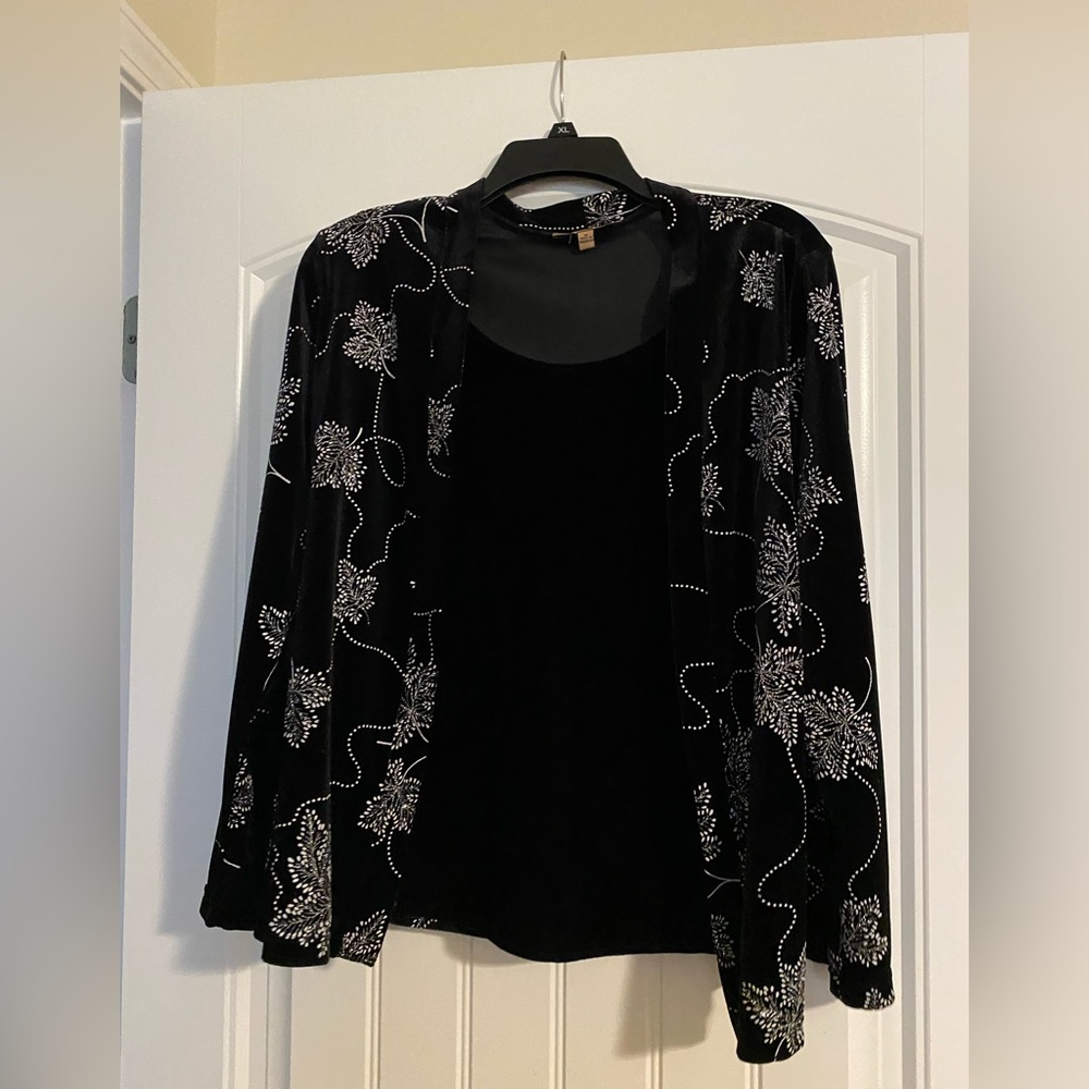 Notations Jacket & Tank Set